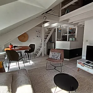 https://au-coeur-de-56000.inbrittany.com
